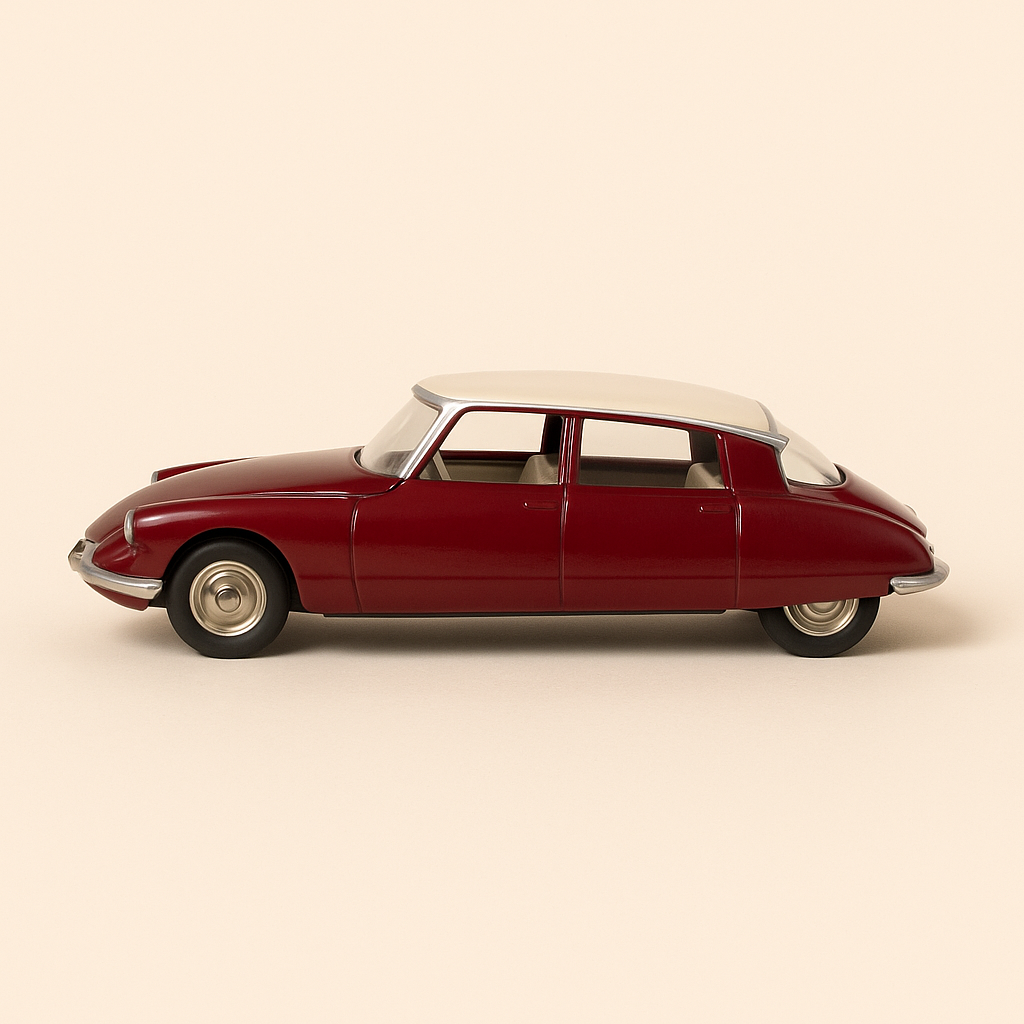 Citroën DS 19 burgundy and cream roof Dinky-Toys (Editions Atlas)