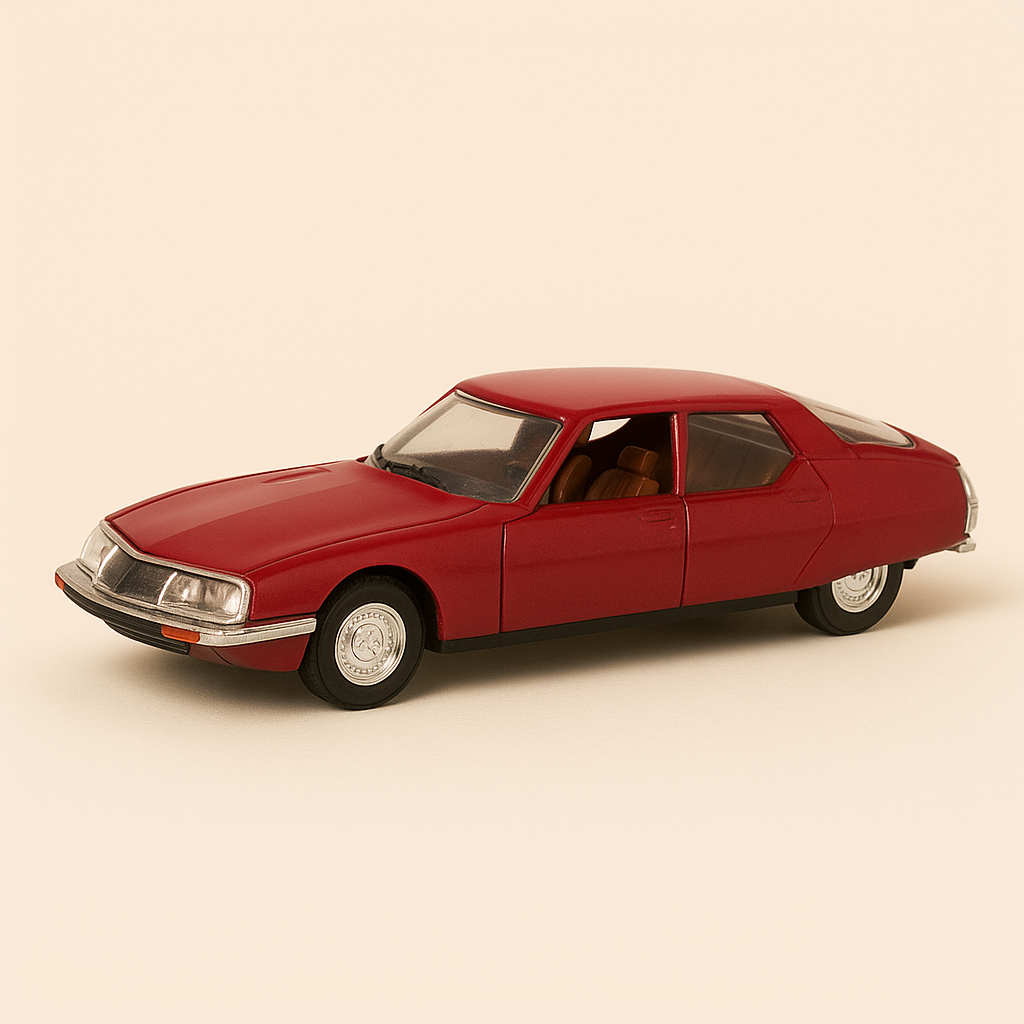 Citroën SM rouge de 1970 (boite plexi)