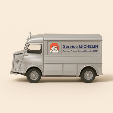 Photo professionnelle de la voiture miniature Citroen Type H Gris Michelin - Image clean haute qualité