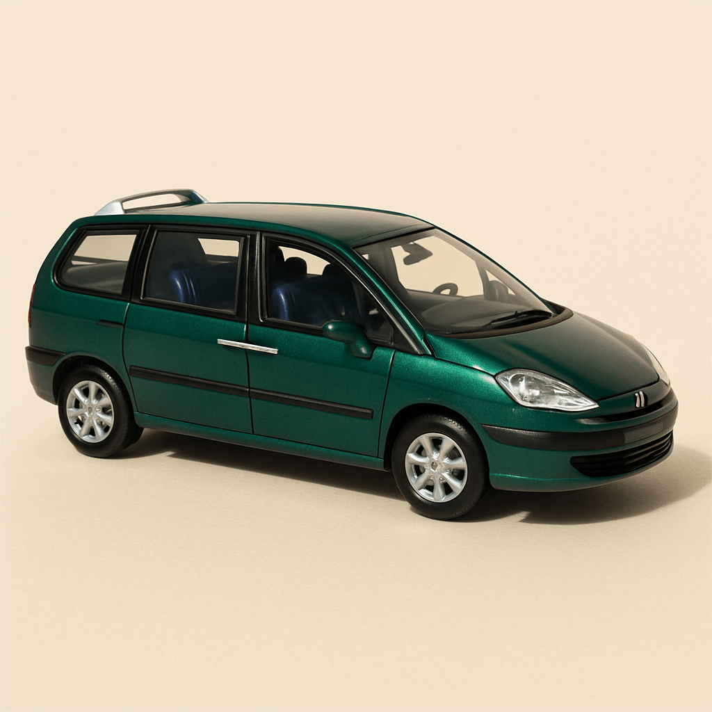 Peugeot 807 donkelgréng (rechteckeg Boxset) Norev