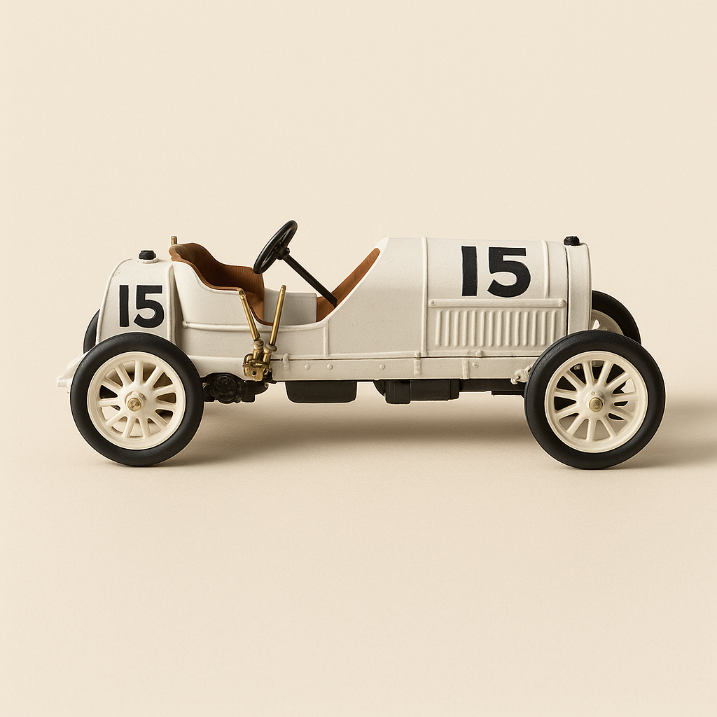 Blitzen Benz HP 200 vun 1909 wäiss Nummer 15 - Rennwagen (Brumm R19)