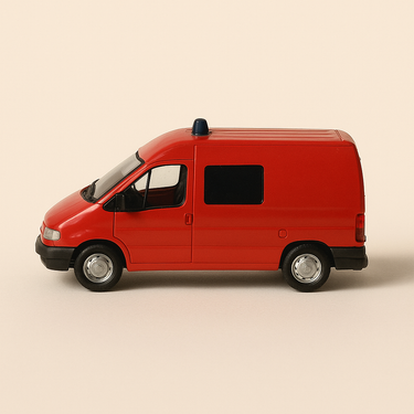 Citroën Jumpy rouge POMPIERS Médecin (Solido référence 2171) - Image haute qualité