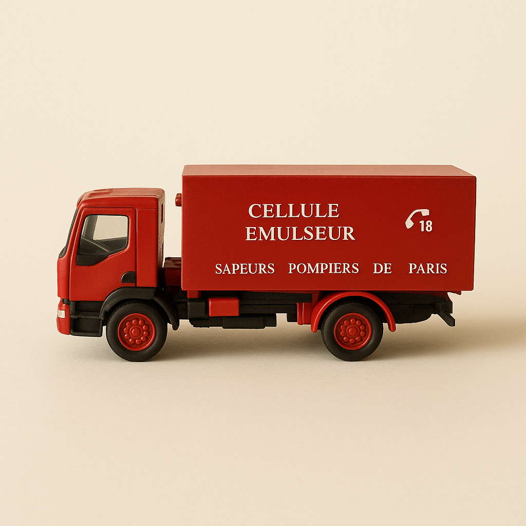 Renault Premium Rouge Firefighters mit Emulseurzelle (Solido Reference 3165)