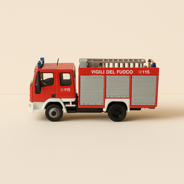 Camion POMPIERS Ivéco City 2000 Eurofire (Italie) - Image haute qualité