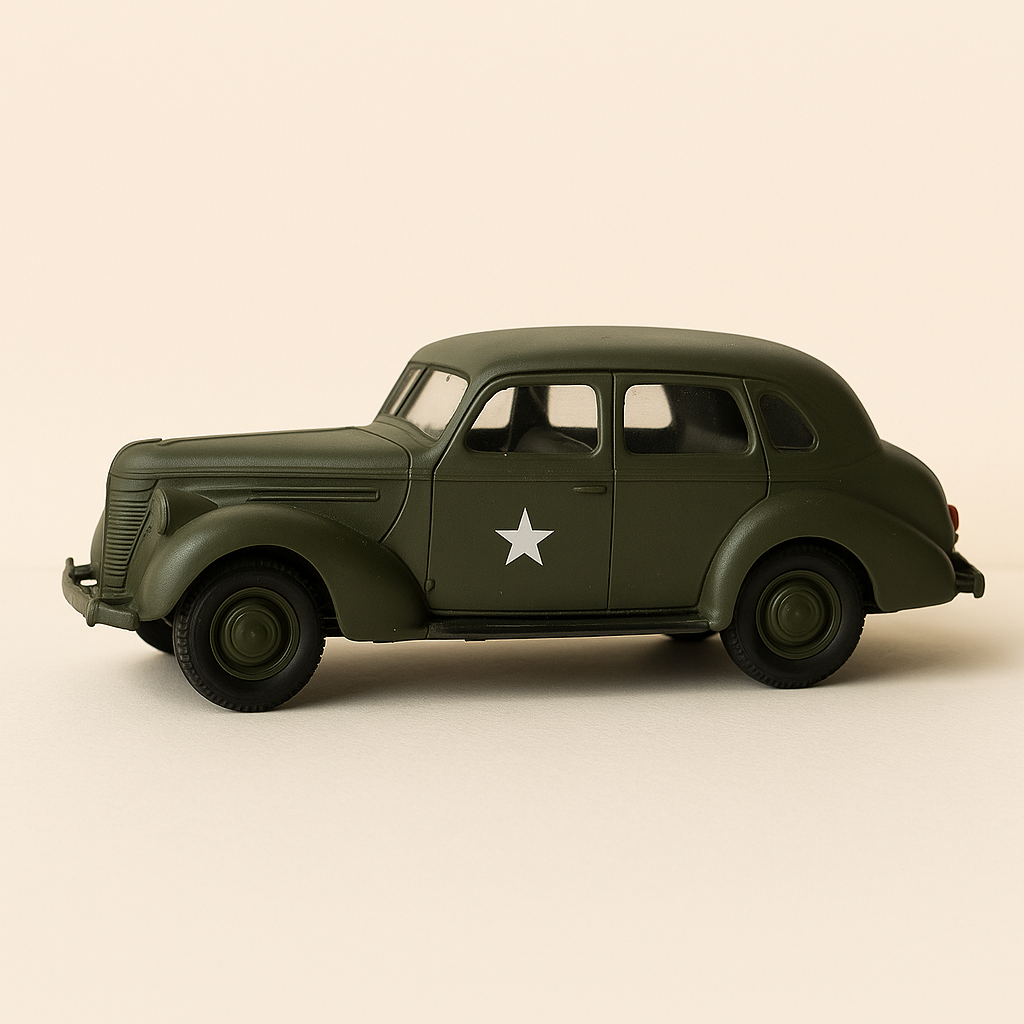 Veículo militar Ford Sedan - Solido