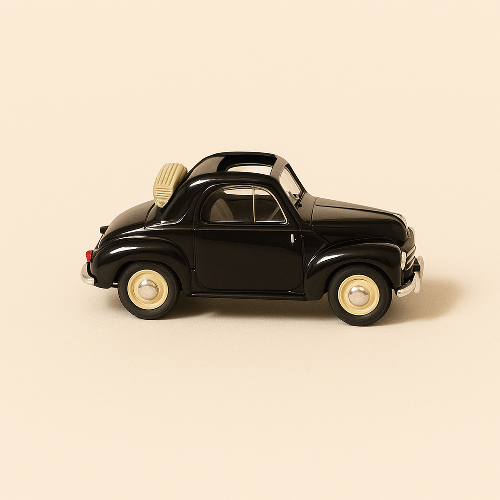 Simca 6 noire de 1948 (Provence moulage)