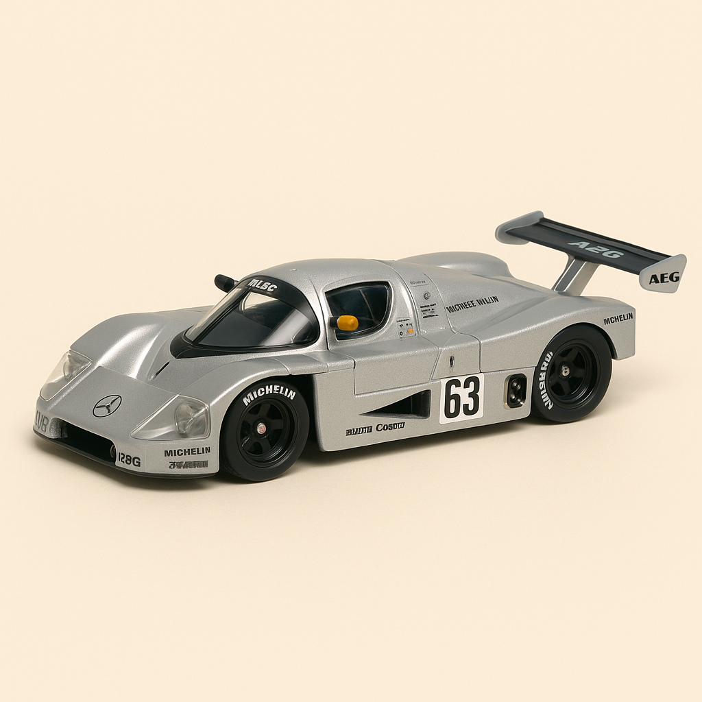Sauber C9 Mercedes grise numéro 63 - 24 heures du Mans de 1989