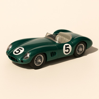 Aston Martin DBR1 verte numéro 5 - 24 heures du Mans - Image haute qualité