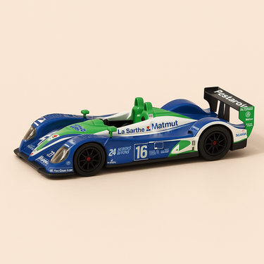 Pescarolo C60 Hybrid bleue, blanche et verte numéro 16 - 24 heures du Mans de 2005 - Image haute qualité