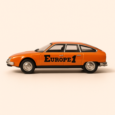 Citroën CX orange EUROPE 1 du tour de France 1975 - Image haute qualité