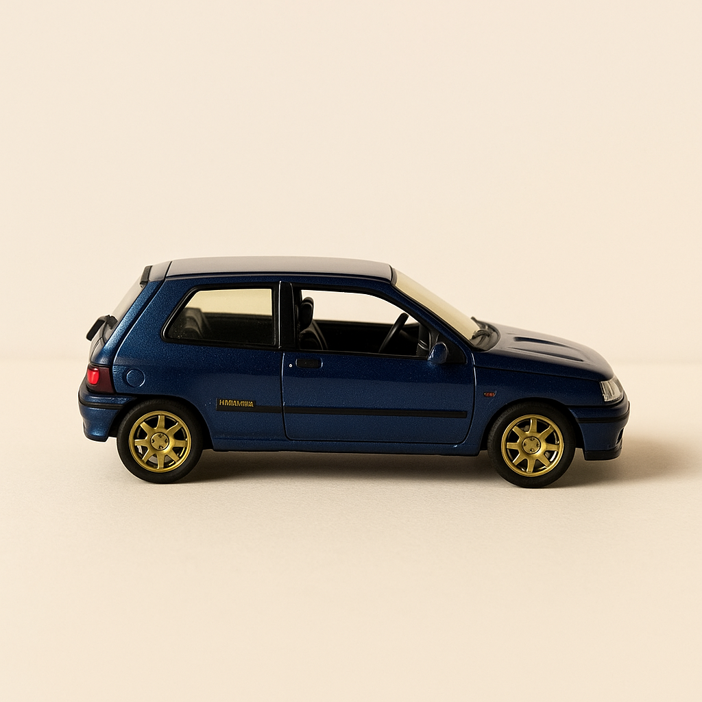 Renault Clio Williams blau (Solido Referenz Nr. 1531) in lila Kartonbox