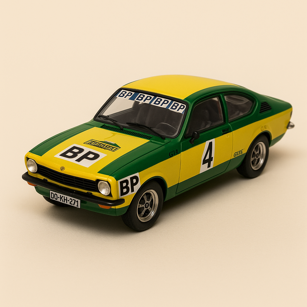 Opel Kadett GTE jaune et verte numéro 4 - 1st Mille Pistes de 1976 - TROFEU référence 2102