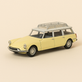 Citroën ID 19 break jaune AMBULANCE  de 1963 - Image haute qualité
