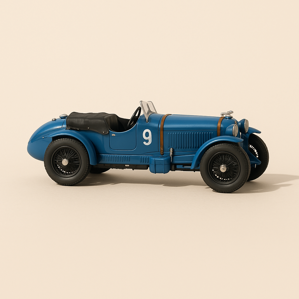 Alfa Roméo 8C bloo Nummer 9 - 24 Stonnen vum Mans 1934
