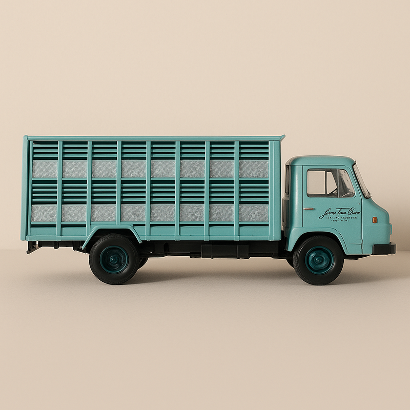 Camion Berliet Stradair 10 cochonnière vert et gris