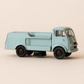 Camion Berliet GLB arroseuse-Balayeuse de la ville de Dieppe - Collection Hachette - Image haute qualité