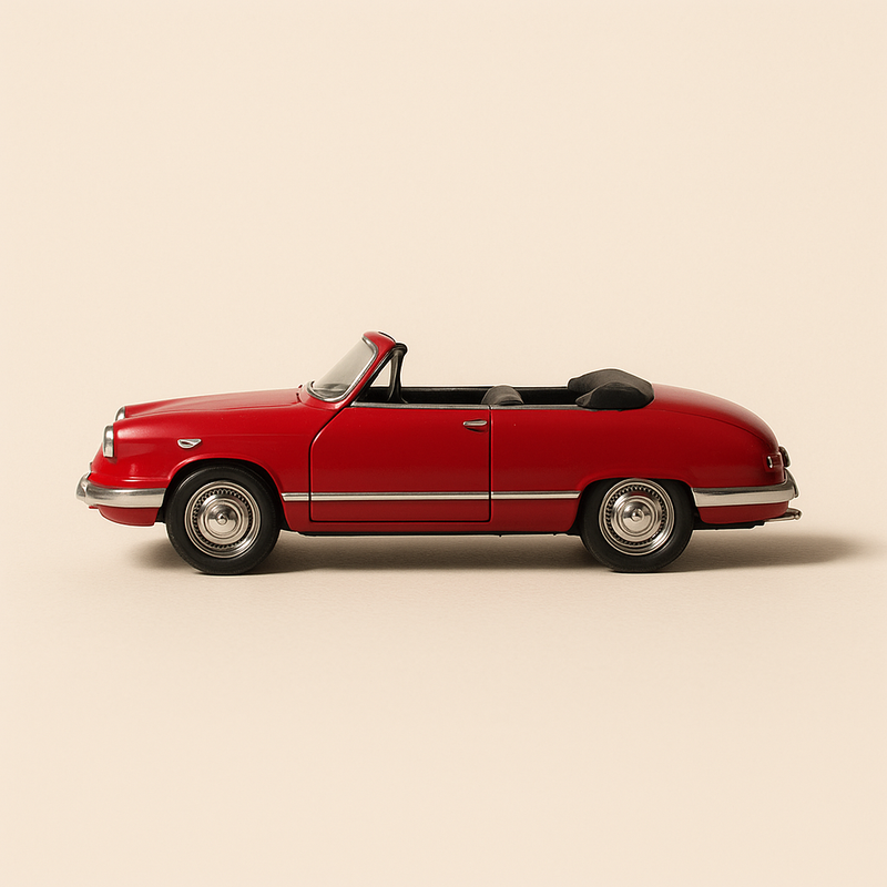 Cabriolet rojo Panhard PL 17 de los comisarios de carrera del Tour de Francia de 1961