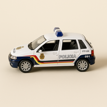 Fiat Punto blanche de la Police Nationale Espagnole (Policia Nacional) - Image haute qualité