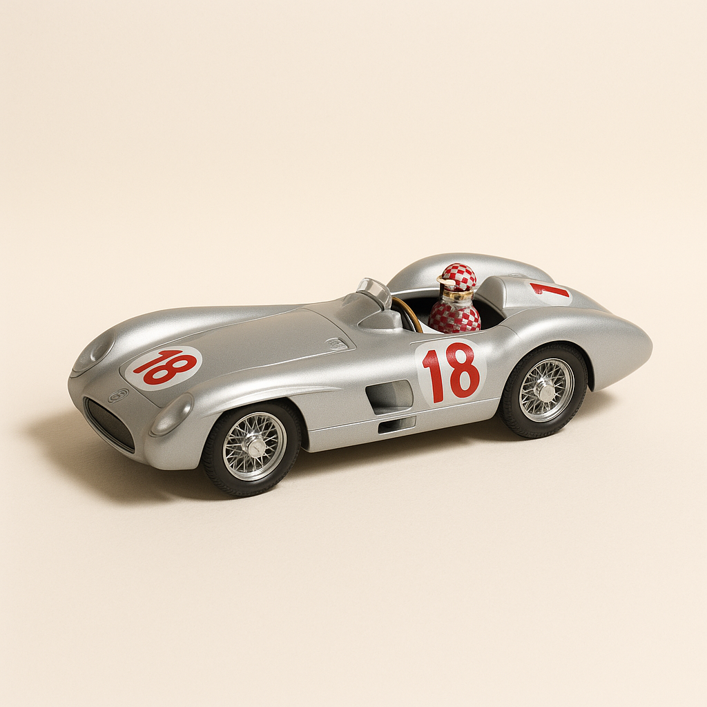 Mercedes W196 gris Nummer 18 vu 1955 - Formule 1
