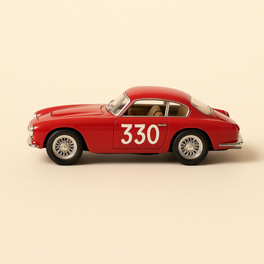 Fiat 8V Zagato rouge numéro 330 - Mille Miglia de 1956 (collection Starline Models) - Image haute qualité