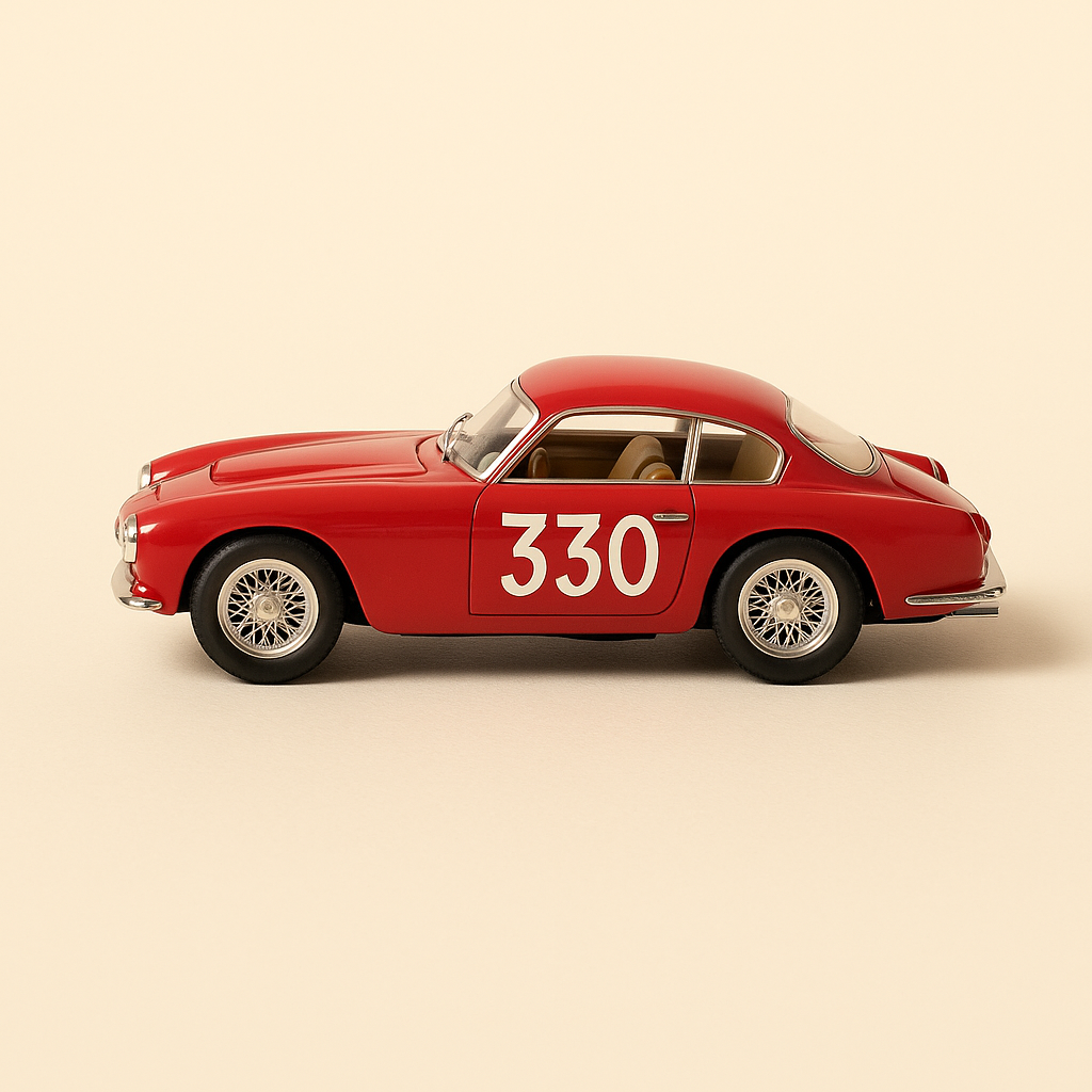 Fiat 8V Zagato roude Nummer 330 - Mille Miglia 1956 (Kollektioun Starline Models)