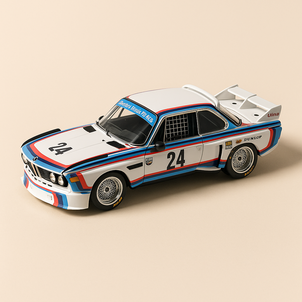 BMW 3.5 CSL IMSA blanche, bleue et rouge numéro 24 - 6 heures de Riverside (Californie) - MINICHAMPS