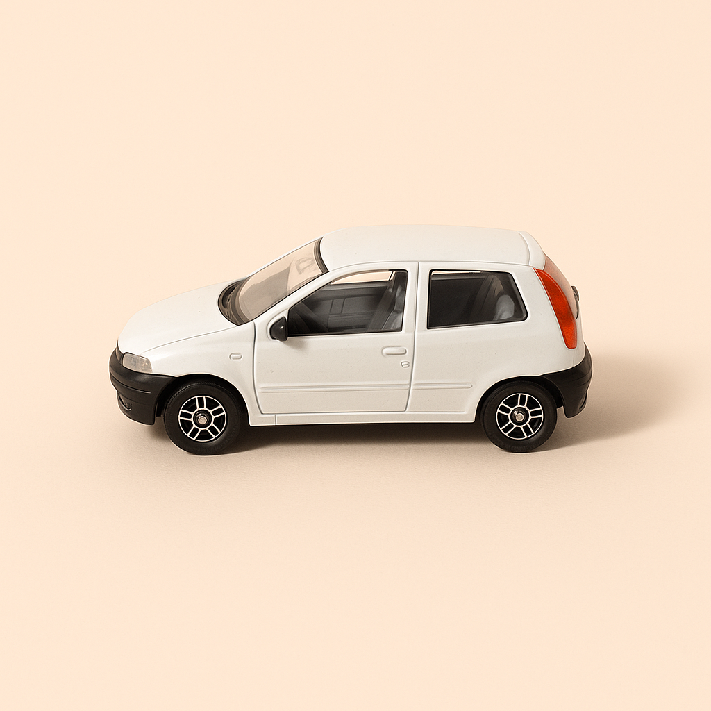 Fiat Punto blanche - Burago code 4100 P