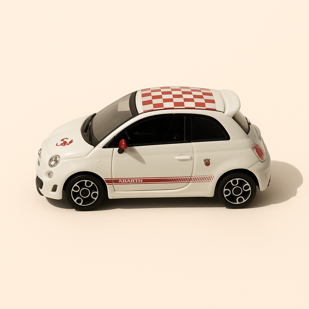 Fiat Abarth 500 blanche avec toit en damiers blancs et rouges - Burago