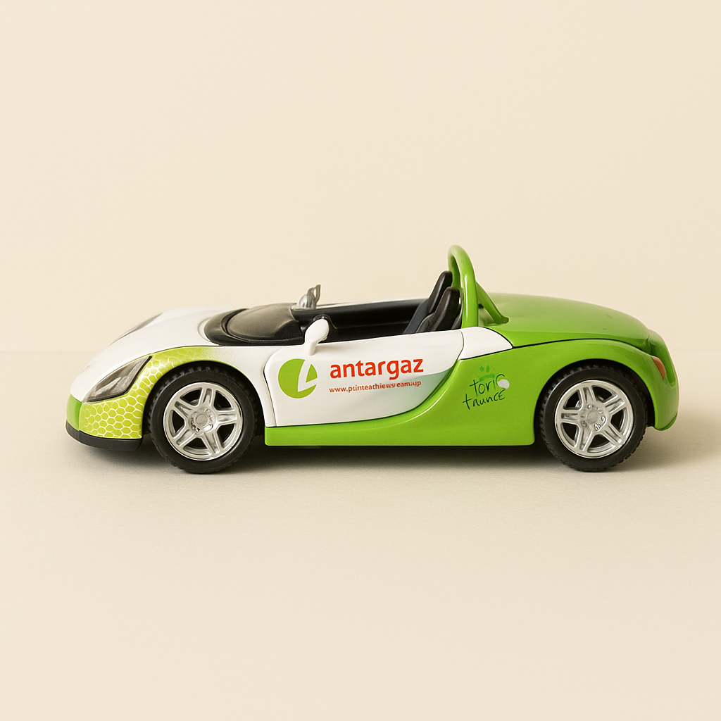 Renault Spider wäiss a gréng ANTARGAZ vum Tour de France 2003
