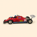 Photo professionnelle de la voiture miniature Ferrari 126C2 Numero 28 De 1982 Formule 1 Grand Prix Ditalie - Image clean haute qualité