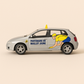 Photo professionnelle de la voiture miniature Fiat Stilo Bleue Grise Maillot Jaune Credit Lyonnais Tour De France 2002 - Image clean haute qualité