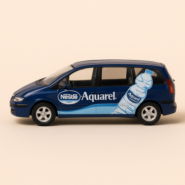 Photo professionnelle de la voiture miniature Fiat Ulysse Bleue Aquarel Tour De France 2003 - Image clean haute qualité