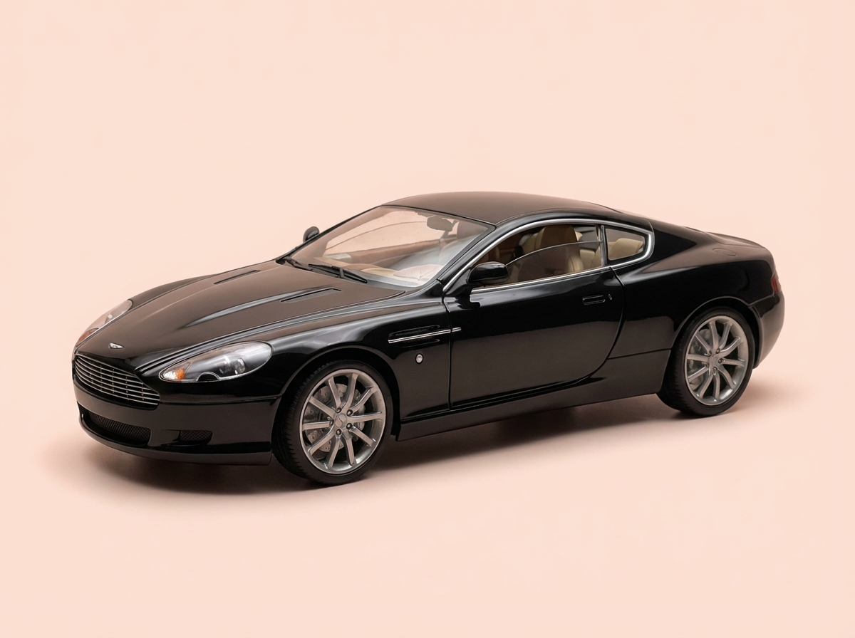 Aston Martin DB9 verte foncée - Solido (échelle 1/18ème)