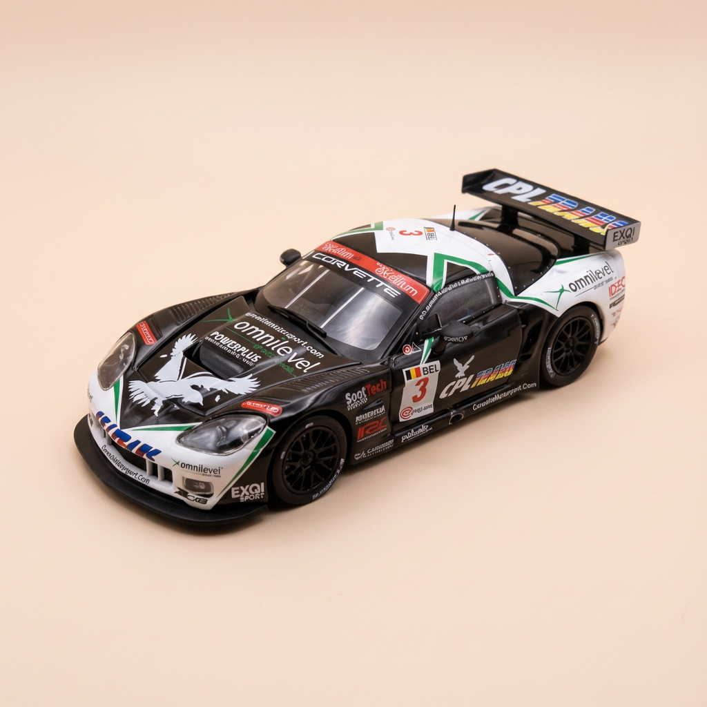 Voiture miniature - Chevrolet Corvette Z06 noire, blanche et verte numéro 3 - 24 heures du Spa de 2009 (Spa-Fracorchamps)