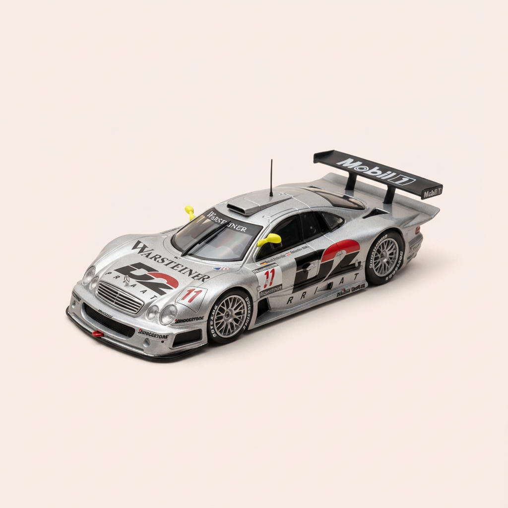 Mercédes CLK GTR grise numéro 11 - FIA GT Spa de 1997 (Spa-Francorchamps)