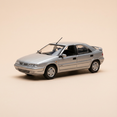 Voiture miniature - Citroën Xantia Activa grise de 1997