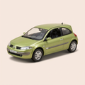 Voiture miniature - Renault Mégane coupé sport dynamique 2.0 16v verte - (SANS boite en carton)