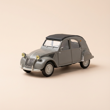 Voiture miniature - Citroën 2 CV grise avec capote noire - La Nationale 7 - la route bleue (le curé)