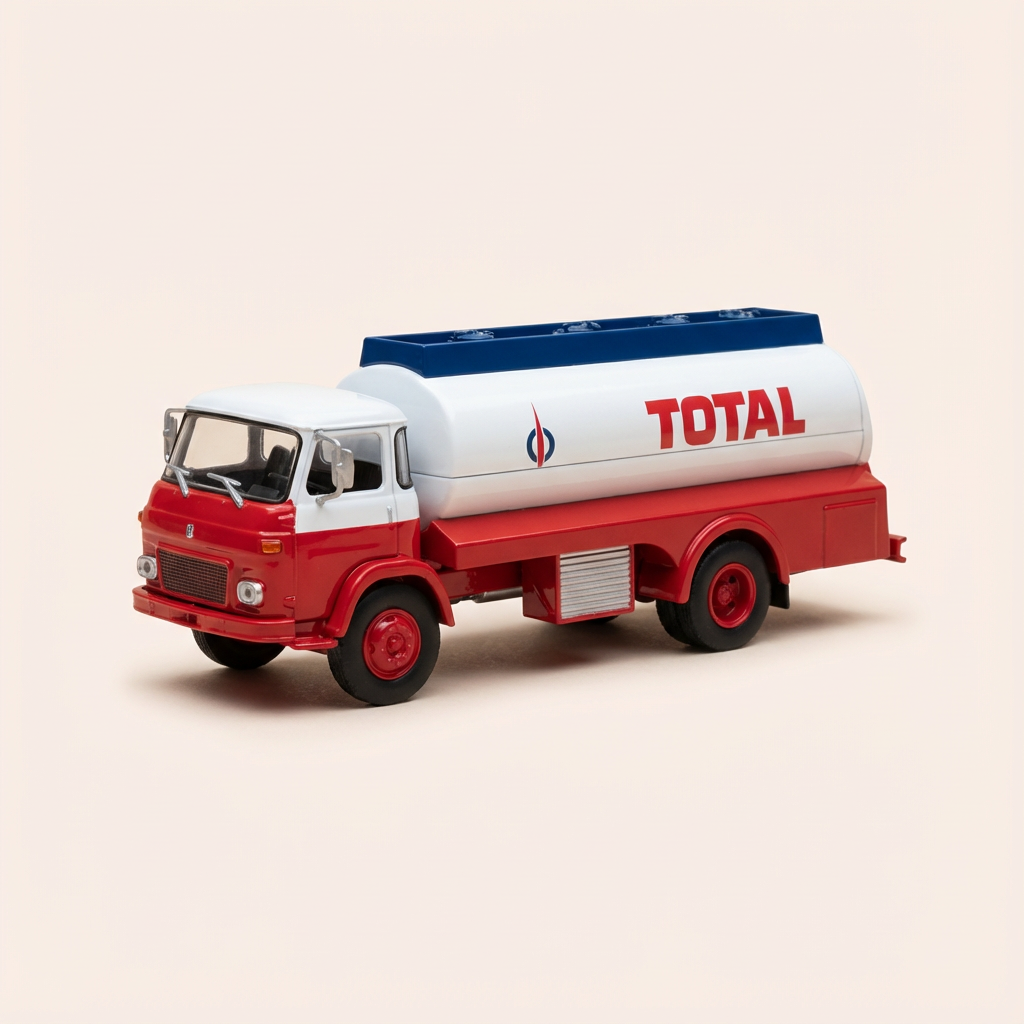 UNIC MZ-36 Saverne Truck - TOTAL Red Tanker Truck