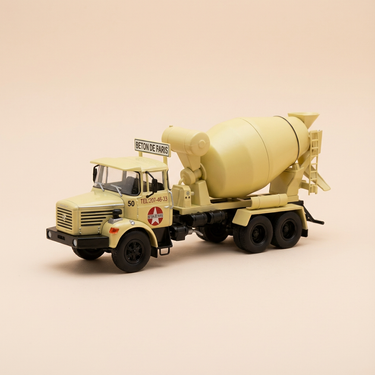 Voiture miniature - Camion toupille porte-malaxeur JAUNE PMH 12 6X4 - béton de Paris