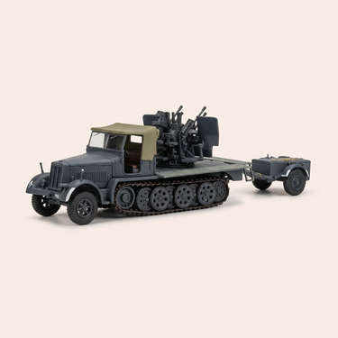 Voiture miniature - Véhicule militaire - camion sur chenilles avec remorque Flakvierling Sd.kfz. 7/1 with Sd. Ah.51 trailer 24.Pz.Div Don River sector (USSR) - 1942