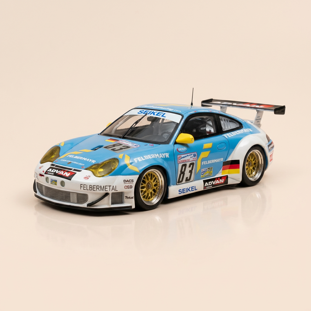 Porsche GT3 RSR Seikel Motorsport bleue et blanche numéro 83 - 24 heures du mans de 2005 - SPARK