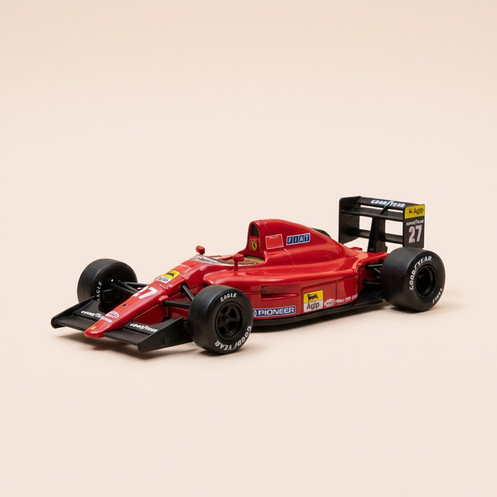 Ferrari F1-91 rouden Nummer 27 vum 1991 – Formel 1 – Alain Prost