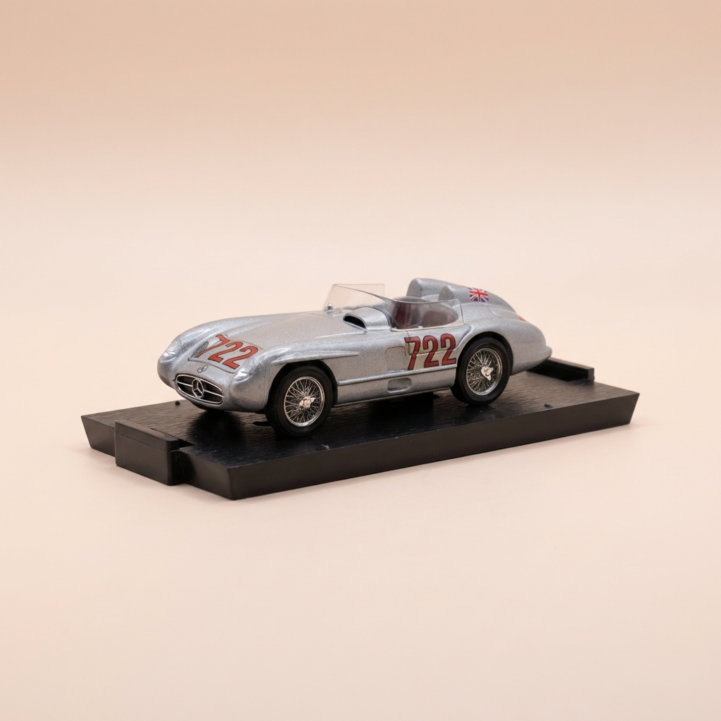 Mercedes 300 SLR Roadster Mille Miglia grise numéro 722 - BRUMM référence R190
