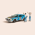 Voiture miniature - Voiture bleue, noire et blanche numéro 11 Vaillante Commando safari (Album l'enfer du safari) - Bande Dessinée Michel Vaillant