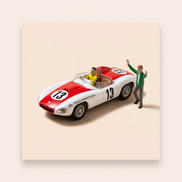 Voiture blanche et rouge numéro 13 Texas Driver's Bocar (Album Le 13 est au départ) - Bande Dessinée Michel Vaillant