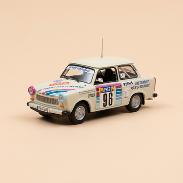 Voiture miniature - Trabant 601S beige? numéro 96 - rallye de Monté-Carlo de 1992