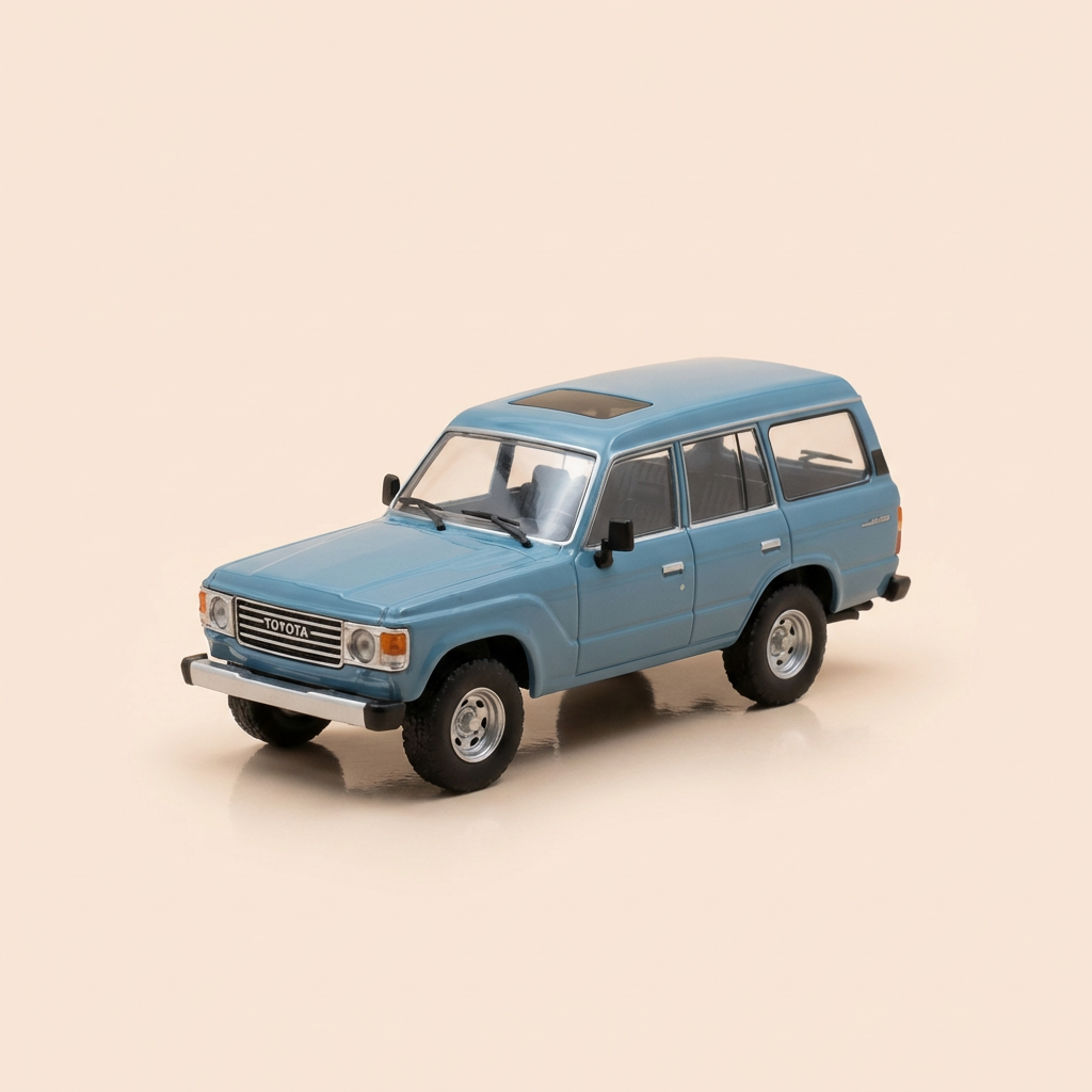 Toyota Land Cruiser azul de 1982 - Auto Plus