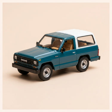 Voiture miniature - Nissan Patrol vert et blanc de 1984 - Auto Plus