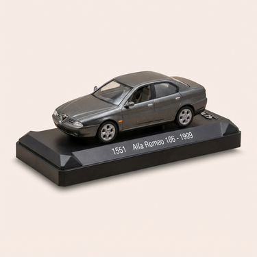 Voiture miniature - Alfa Roméo 166 grise foncée de 1999 - Solido référence 1551